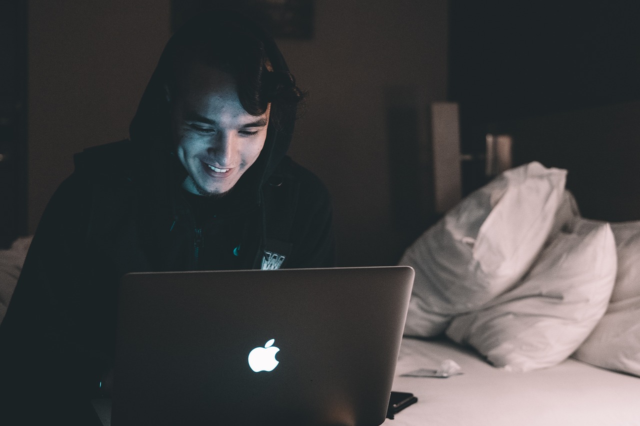 Can a real relationship develop from sex chat? Can a real relationship develop from sex chat?